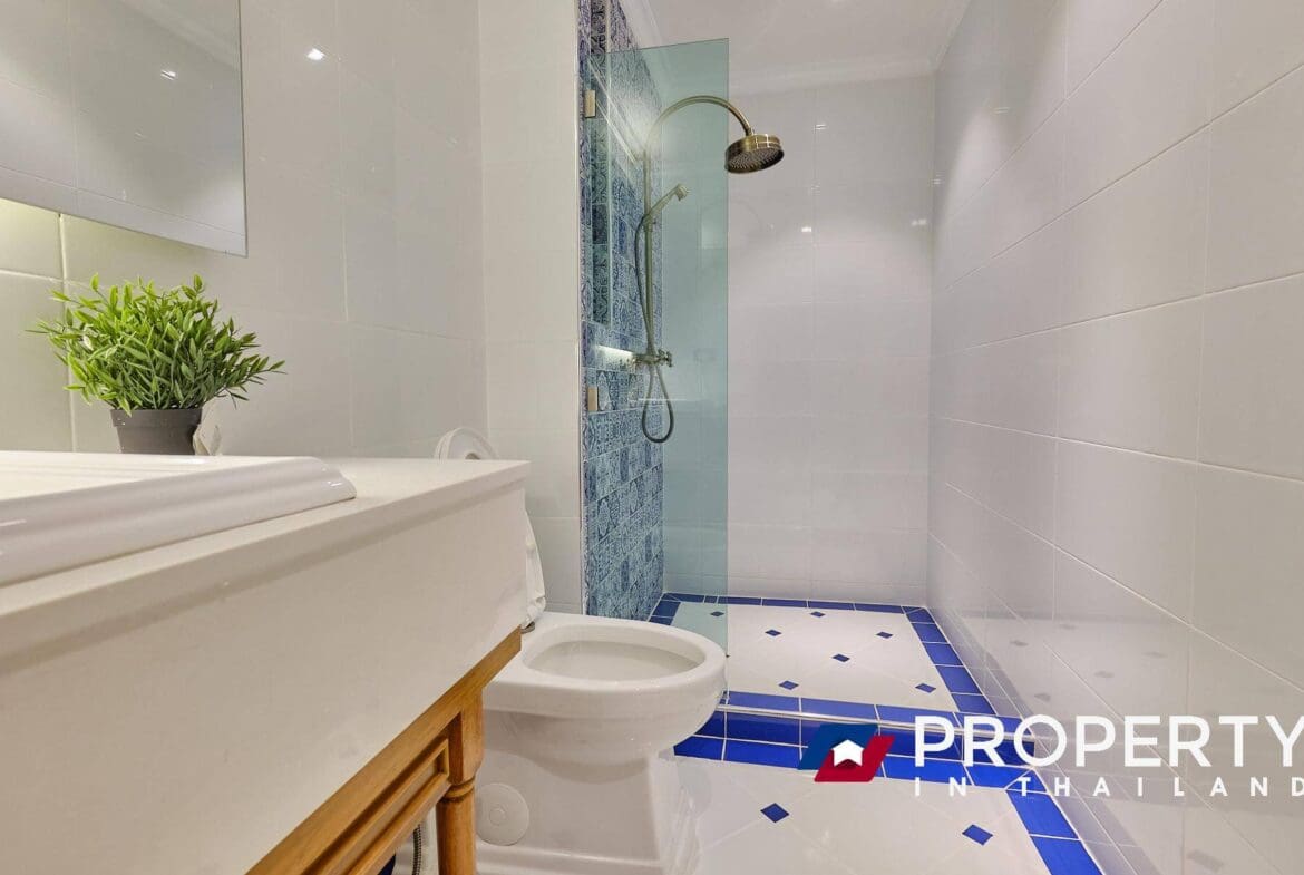 Real Estate in Pattaya - 3 Bed (103) - Bathroom