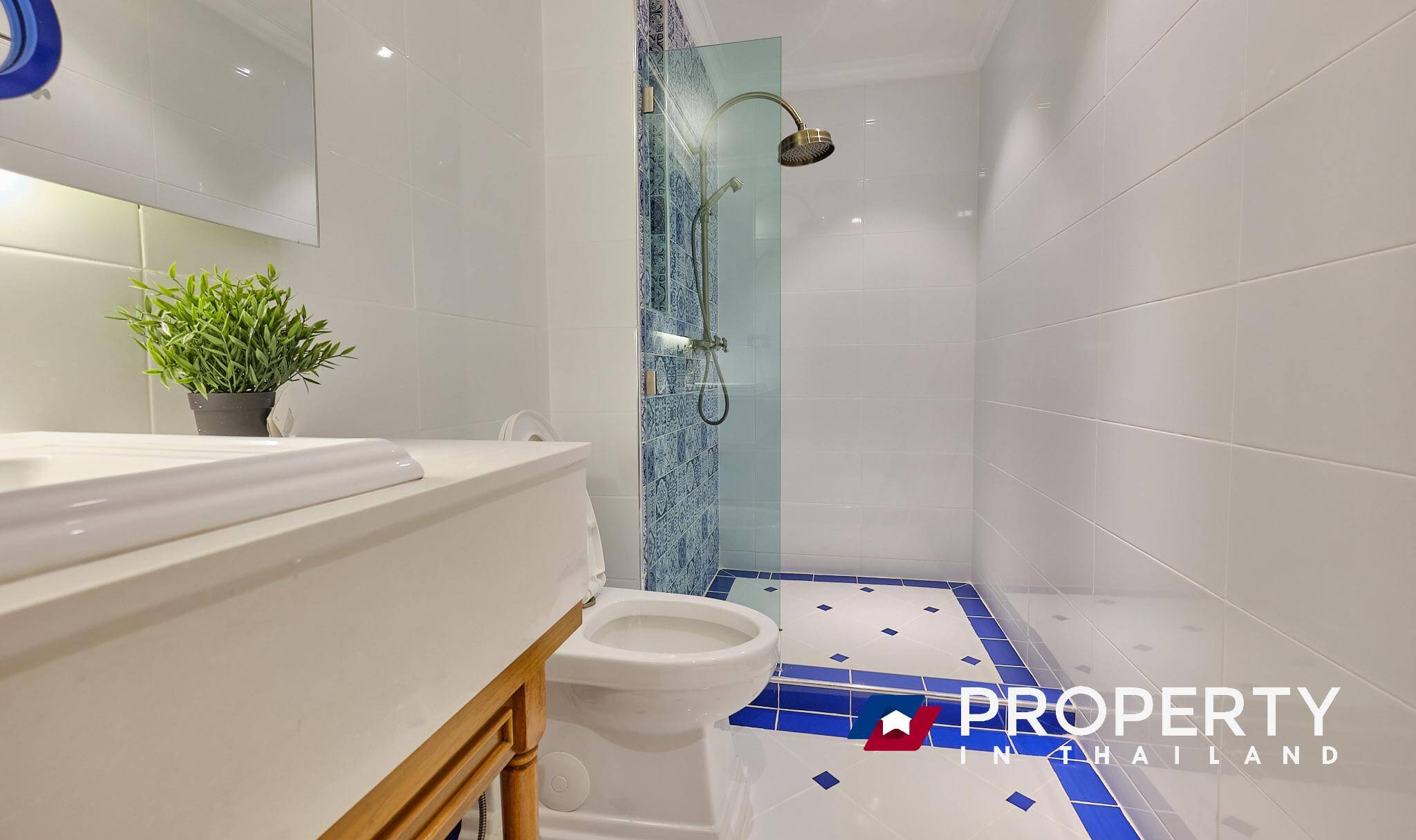 Real Estate in Pattaya - 3 Bed (103) - Bathroom