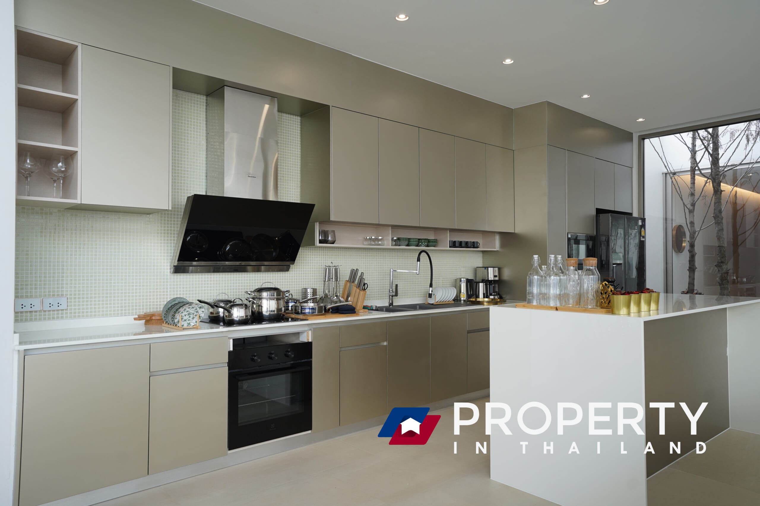 Real Estate listing In thailand,Phuket for sale (Kitchen)