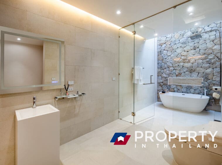 The-Trinity-Village-Real Estate listing_in thailand (shower)