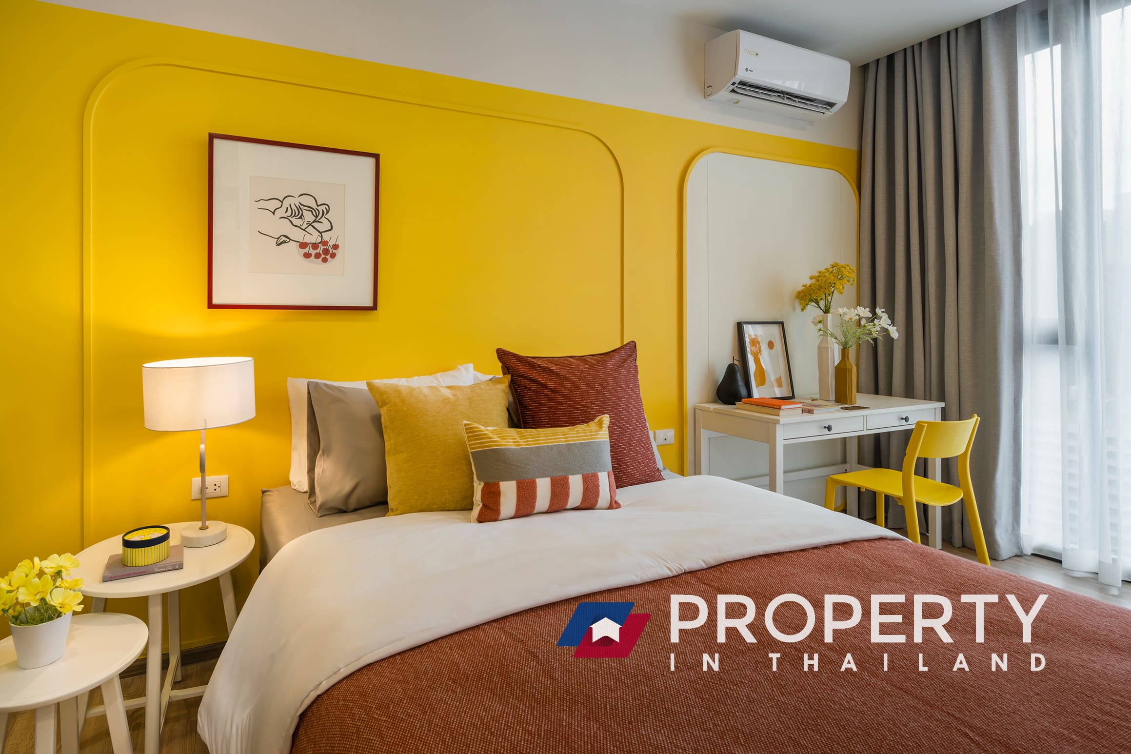 Condo for sale in thailand XT Phayathai (bed with yellow background)