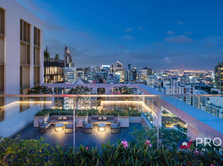 Thailand condo for sale in Bangkok property (Night sky view from building)