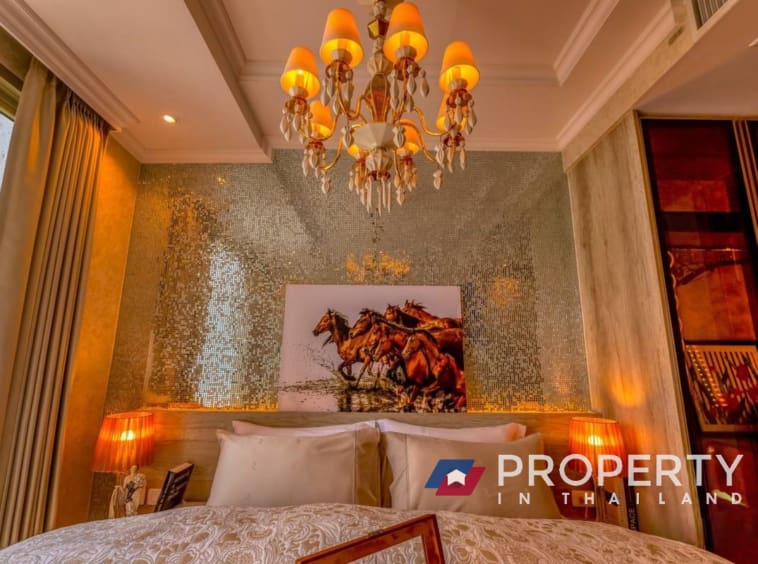 Condo for sale in thailand-Pattaya-Ceiling-with-bed Riviera Monaco