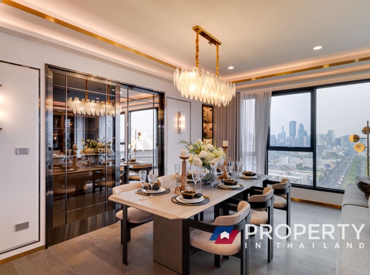 Penthouse in thailand Bangkok For sale in CoCo Parc (Dining table)