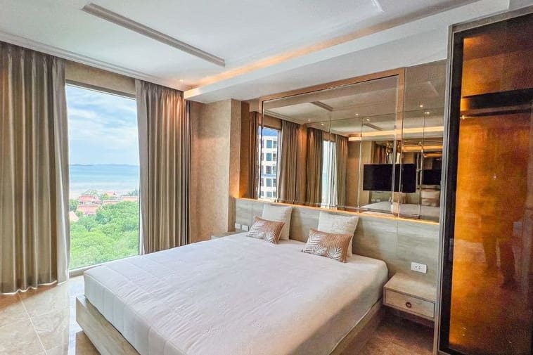 Property for sale in thailand Pattaya (Bedroom view)