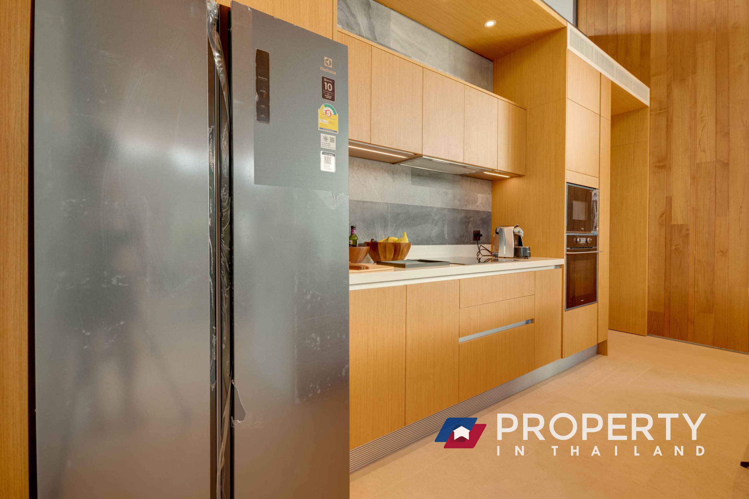 Property in Botanica Grand Avenue (Refrigerator)