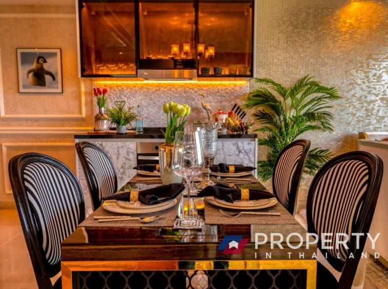 Property-in-thailand-Condo-1-bed-for-sale-in-Riviera-Monaco-Dining-table