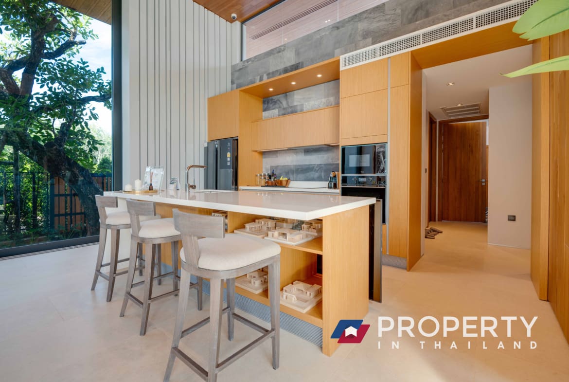 Thailand Property for sale in Phuket (kitchen table)