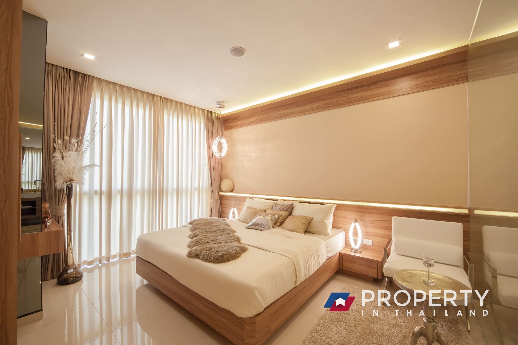 2 bedrooms City Garden Tower master bedroom Thailand Property for sale in pattaya