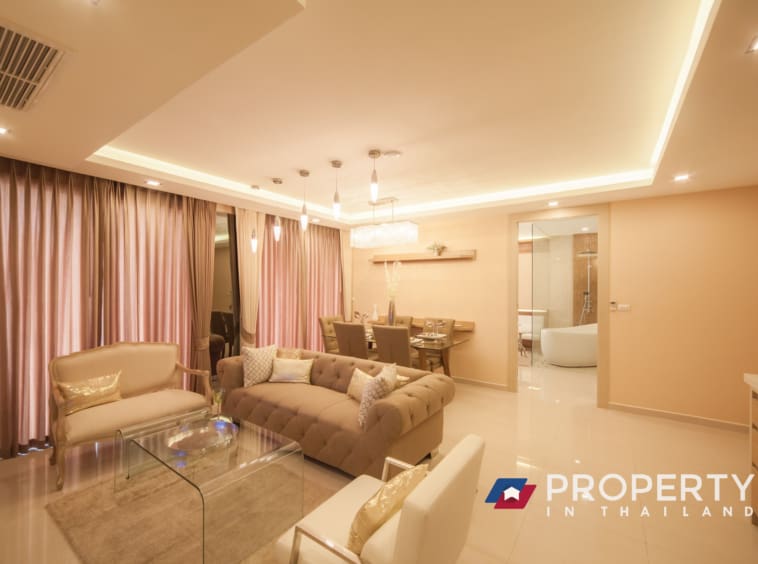 Condo for sale in 2 bedroom city garden tower living room