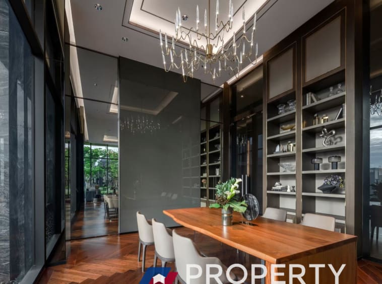 HYDE Heritage Thonglor property for sale in thailand Meeting table