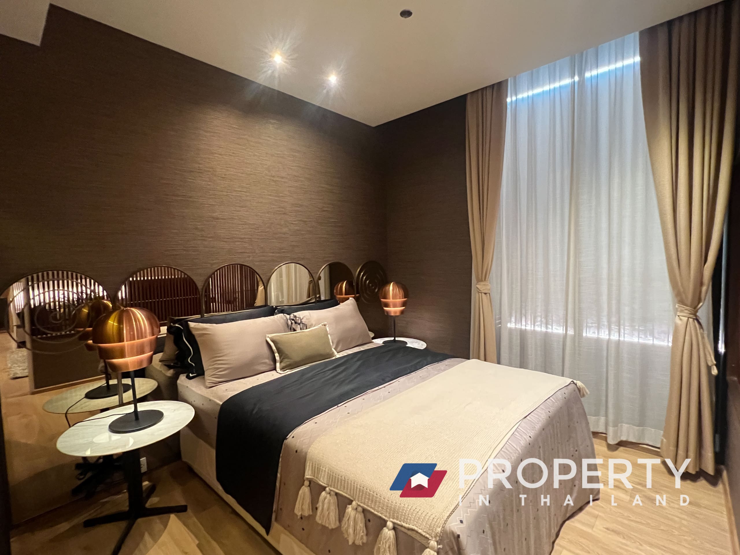 Noble Form Thonglor Property for sale in bangkok Bedroom