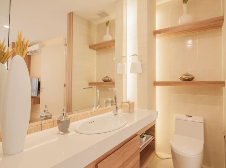 Thailand Property for sale 2 bedroom city garden tower bathroom